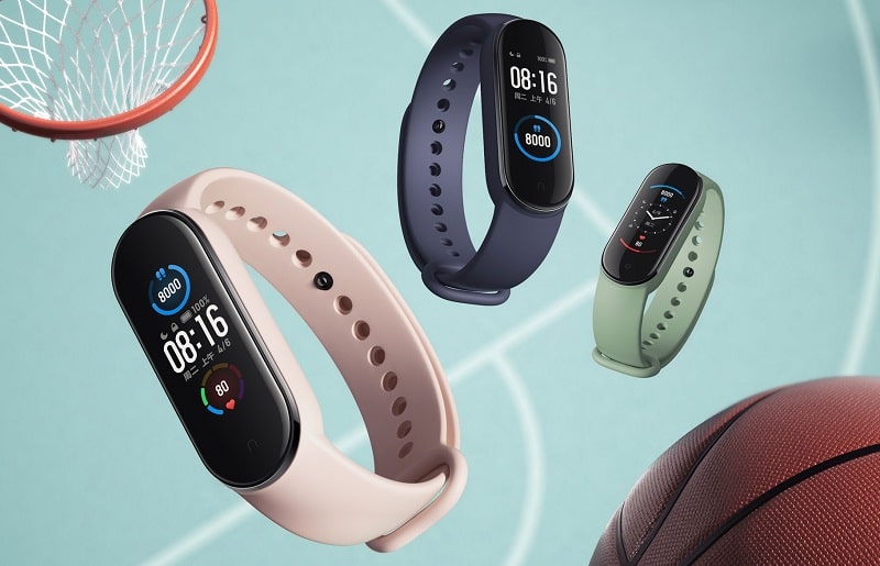 Bemutatkozott a Xiaomi Mi Smart Band 5 aktivitásmérő
