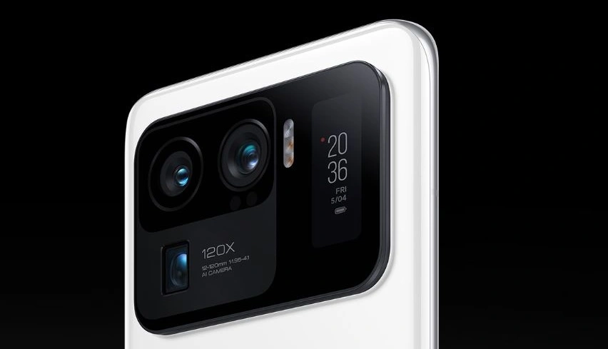 Xiaomi 16: visszatérhet a hátlapi kijelző és bevezethetik az RGB OLED paneleket